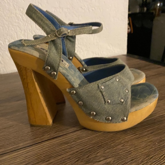 Denim Heels - Picture 1 of 2
